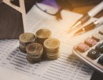 2025如果中国队进入世界杯决赛，会给国际足联增加多少收入？